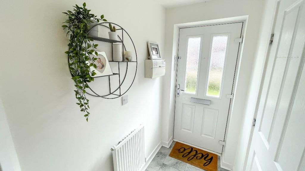 NewtonLeWillows 3 Bed End Terrace, Scarborough Drive, WA12 To