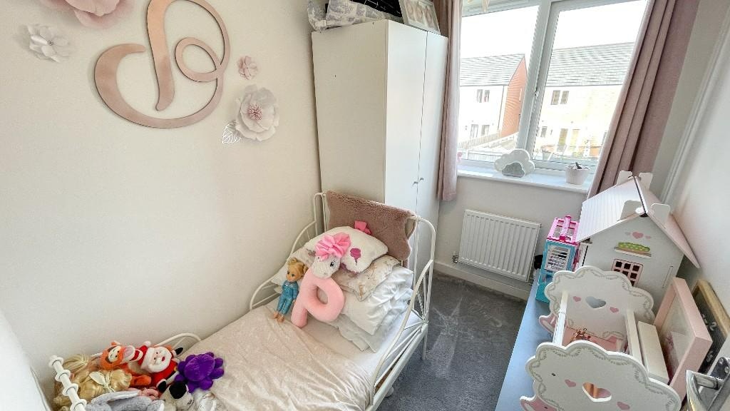 NewtonLeWillows 3 Bed End Terrace, Scarborough Drive, WA12 To