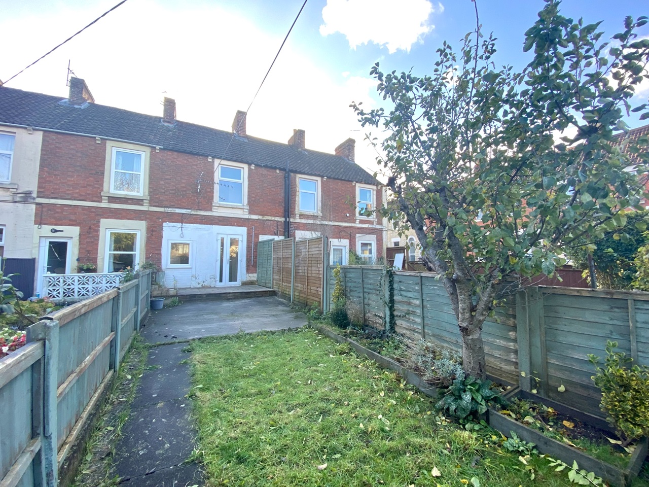 Trowbridge 2 Bed Terraced House, Bond Street Buildings, BA14 To