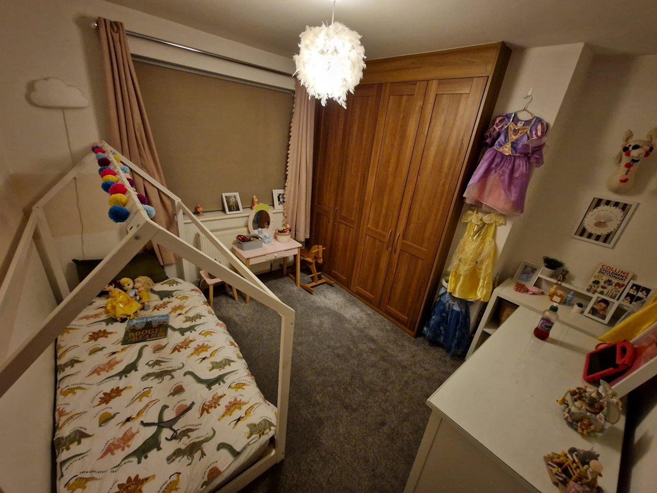 Crawley 3 Bed SemiDetached House, Northgate Road, RH10 To Rent Now