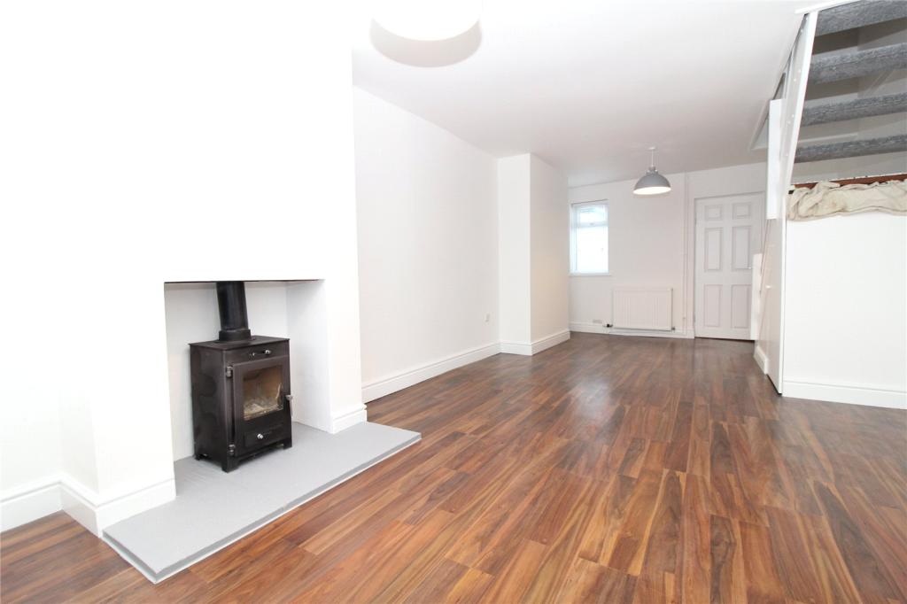 Swindon 2 Bed Terraced House, King John Street, SN1 To Rent Now for