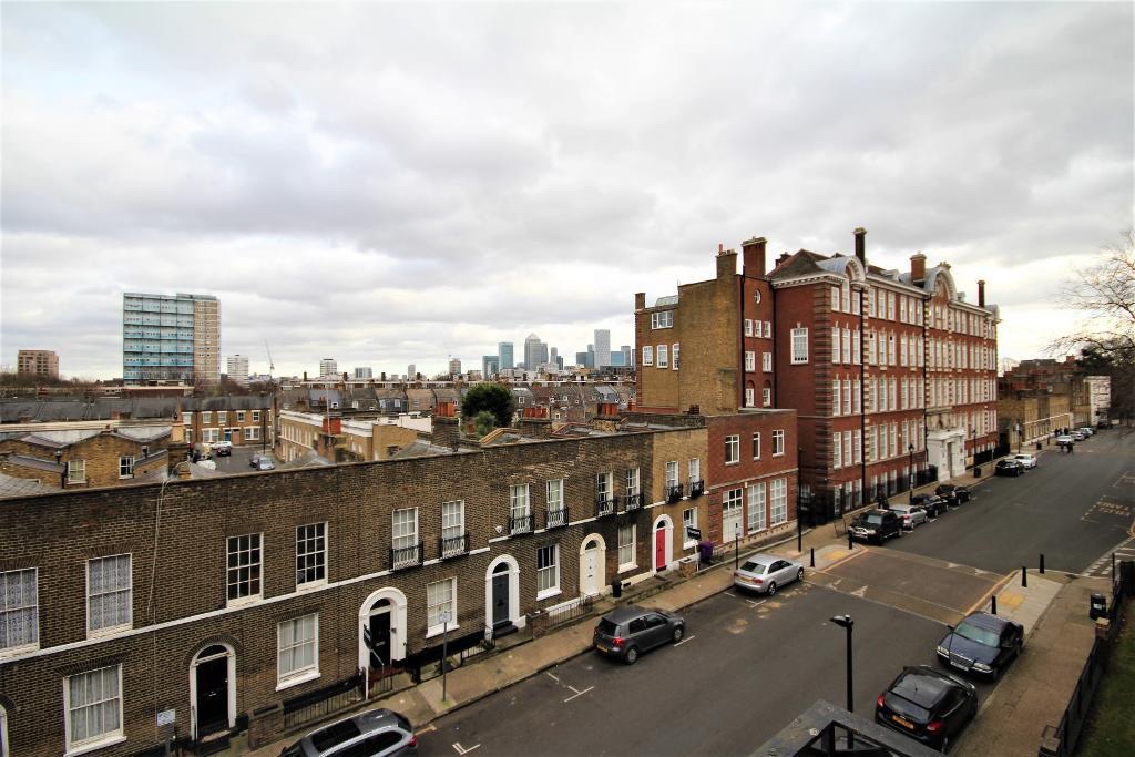 London 3 Bed Flat, East Arbour Street, E1 To Rent Now for £2,800.00 p/m