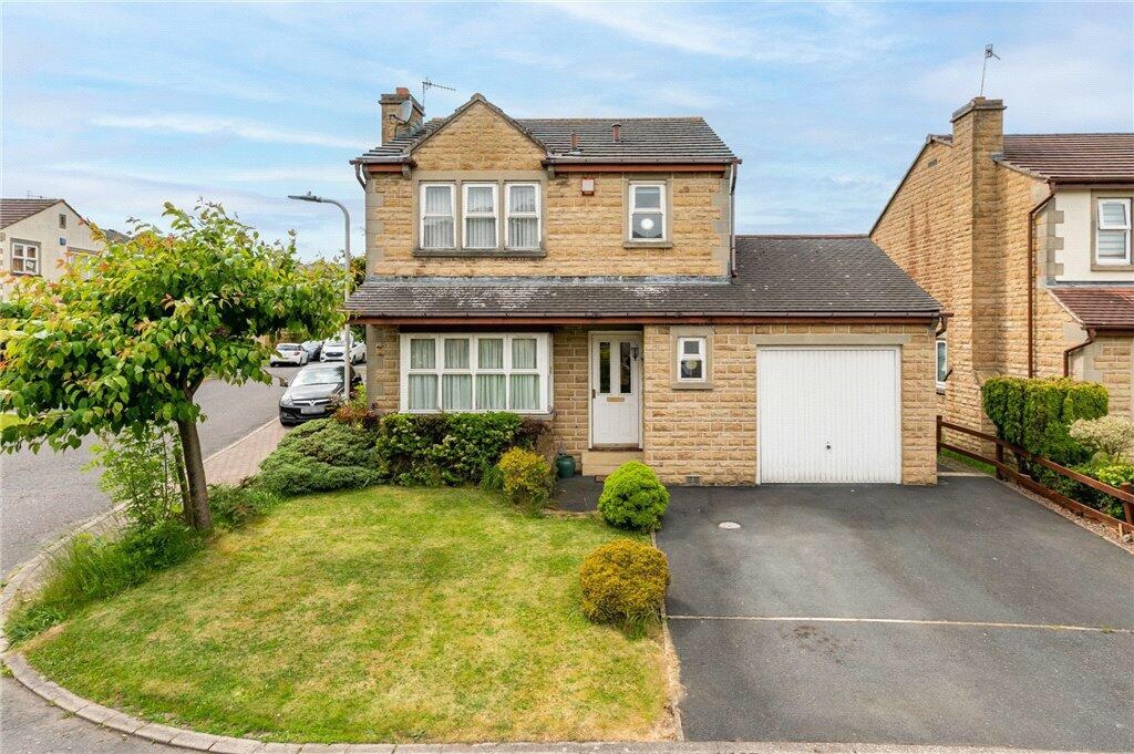 Bradford 3 Bed Detached House, Bradford, BD15 To Rent Now for £