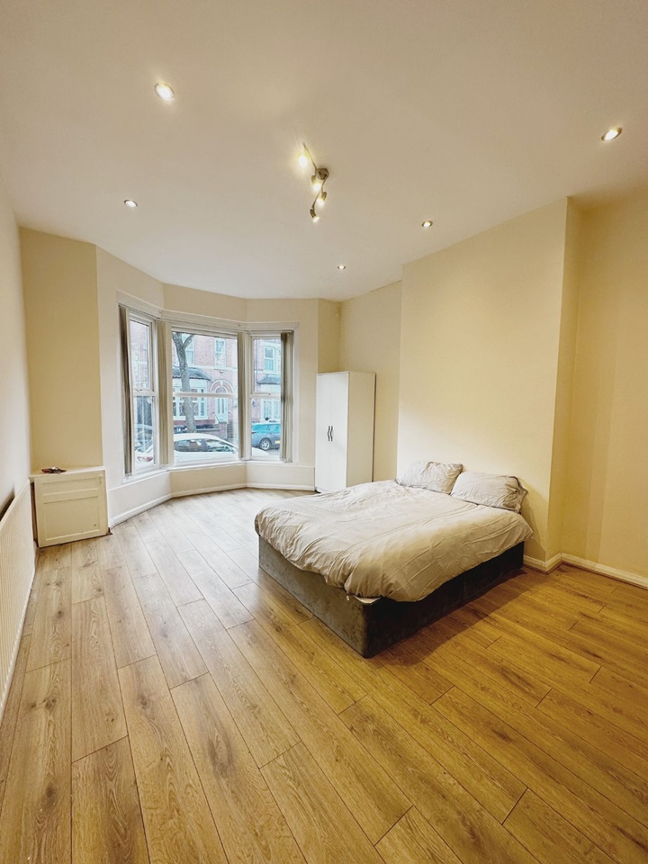 Lozells, Birmingham Room in a Shared House, Gordon Road, B19 To