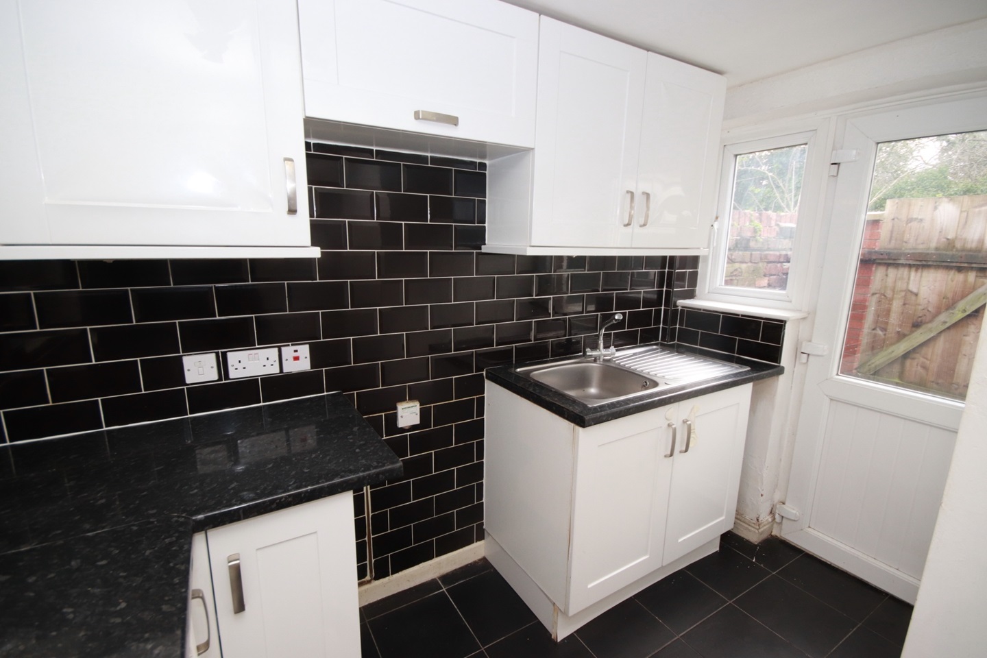 Haydock, St. Helens 2 Bed Terraced House, Millfield Lane, WA11 To