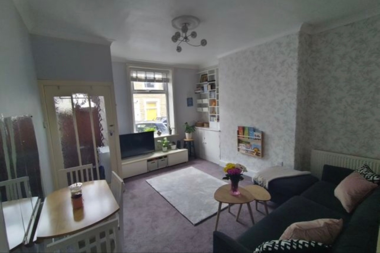 Burnley 2 Bed Terraced House, Elmwood Street, BB11 To Rent Now for