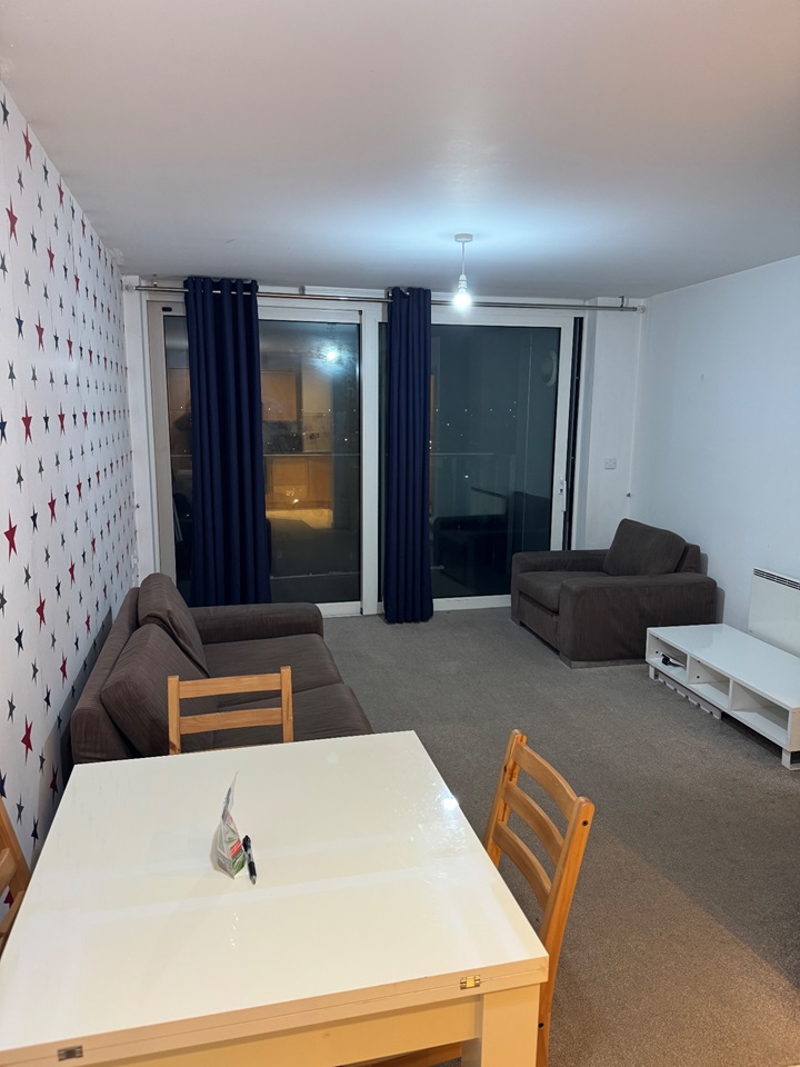 Hounslow 1 Bed Flat, The Blenheim Centre, TW3 To Rent Now for £