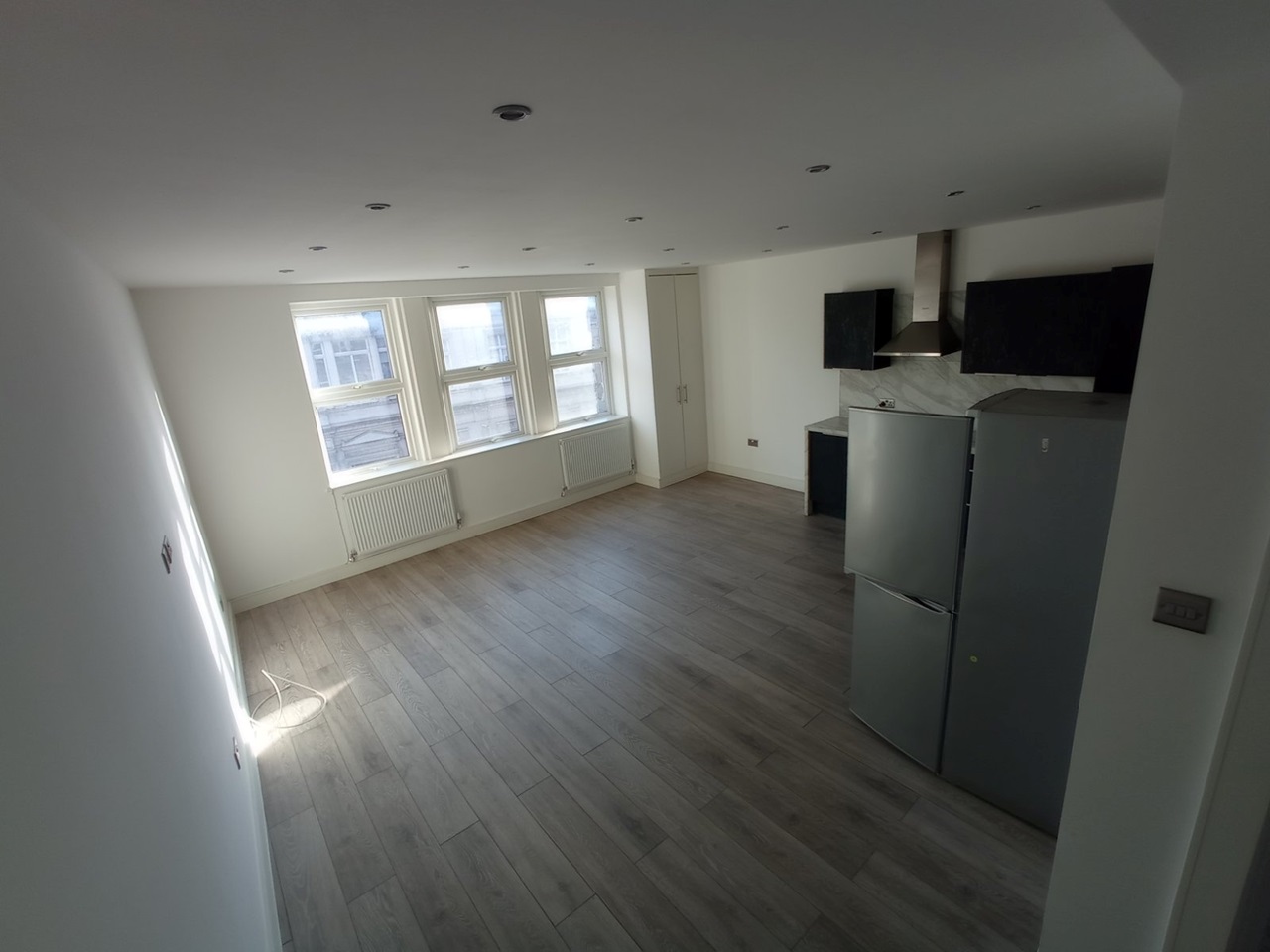 London 1 Bed Flat, Streatham High Road, SW16 To Rent Now for £1,295