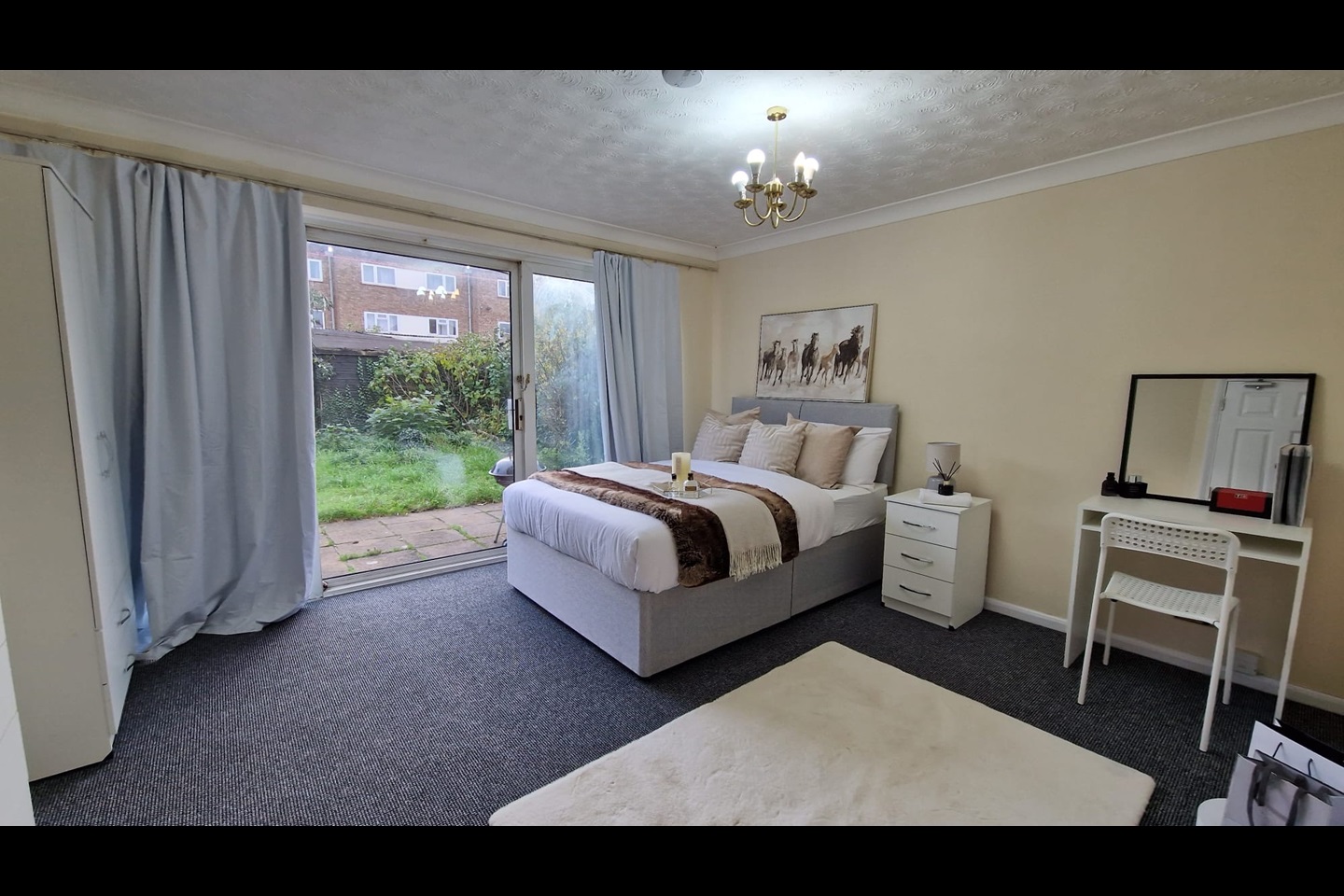 Romford Room in a Shared House, Birkbeck Road, RM7 To Rent Now for