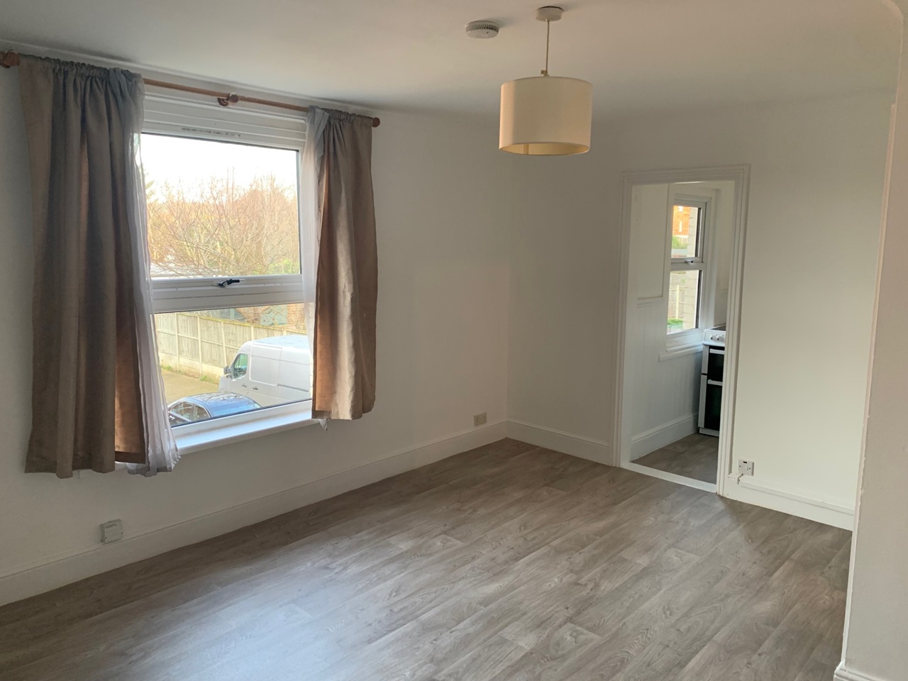 Penenden Heath, Maidstone Studio Flat, Boxley Road, ME14 To Rent