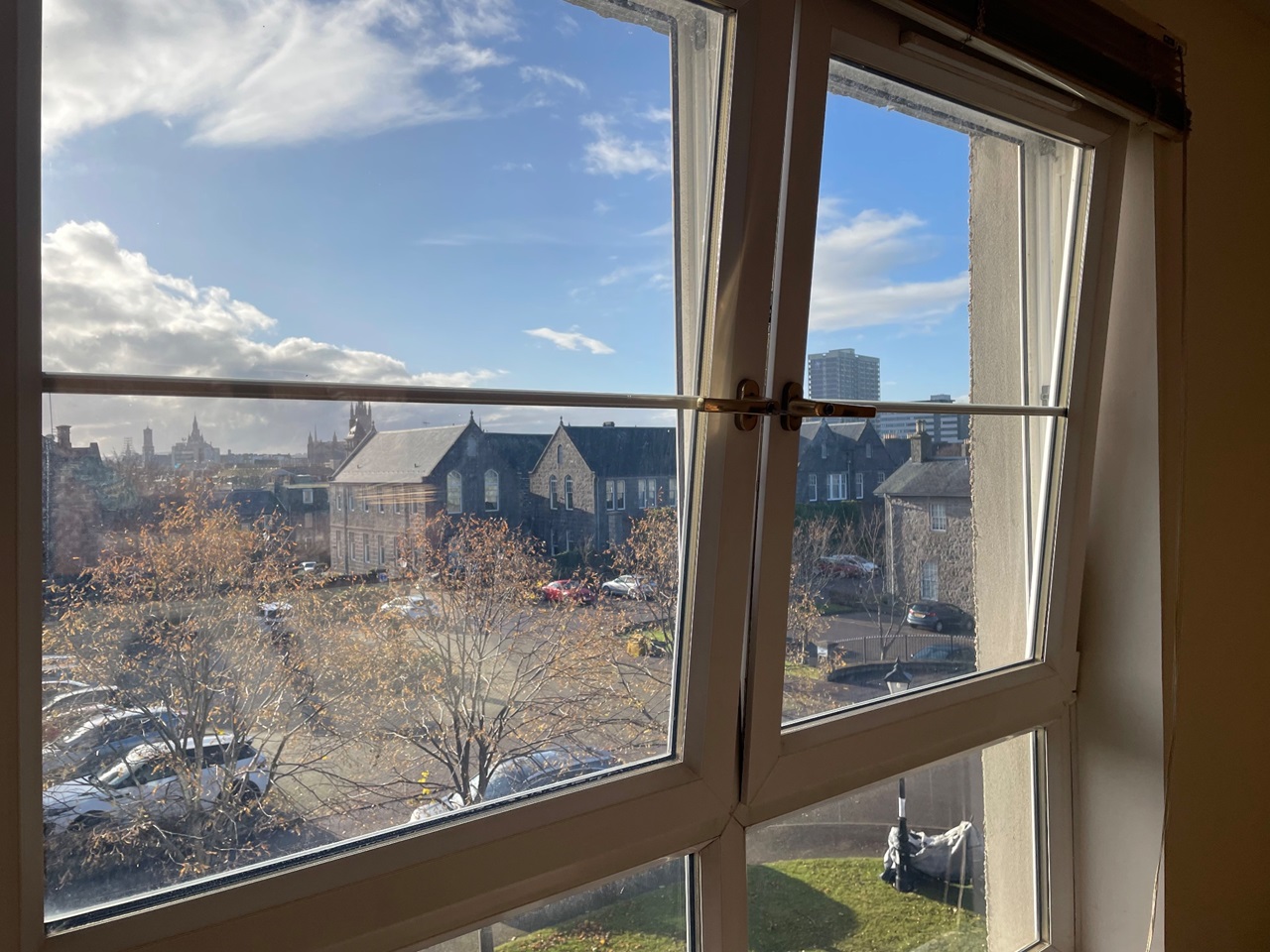 Aberdeen 3 Bed Flat, Mary Elmslie Court, AB24 To Rent Now for £