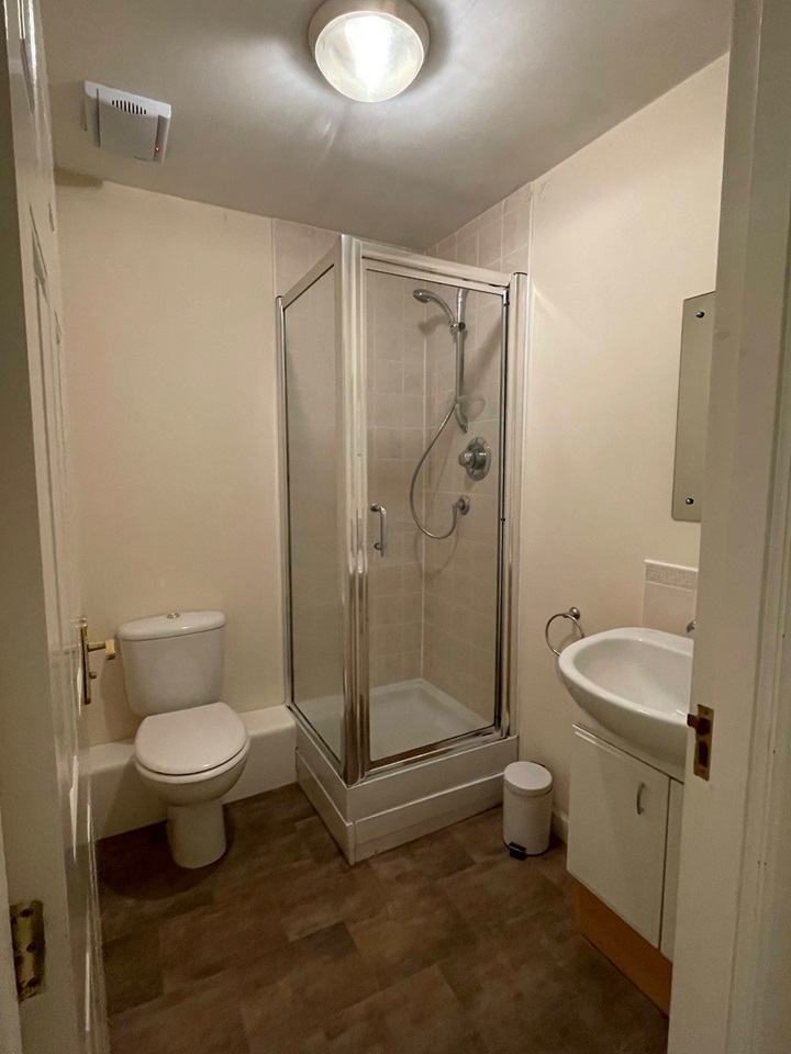 Aberdeen 3 Bed Flat, Mary Elmslie Court, AB24 To Rent Now for £