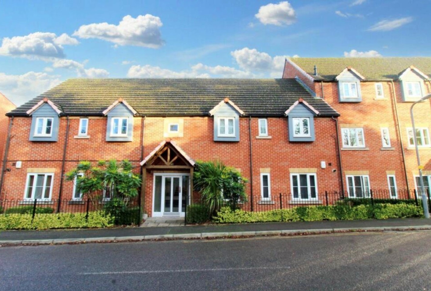 Beeston, Nottingham 2 Bed Flat, Nether Street, NG9 To Rent Now for