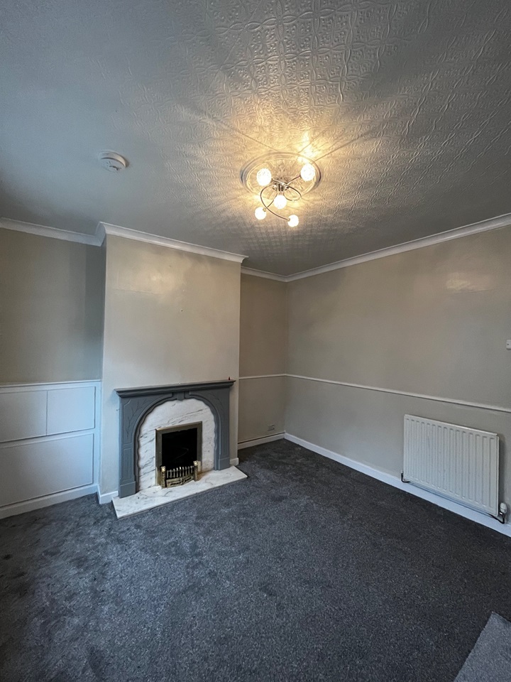Old Colwyn, Colwyn Bay 2 Bed Terraced House, Wellington Road, LL29