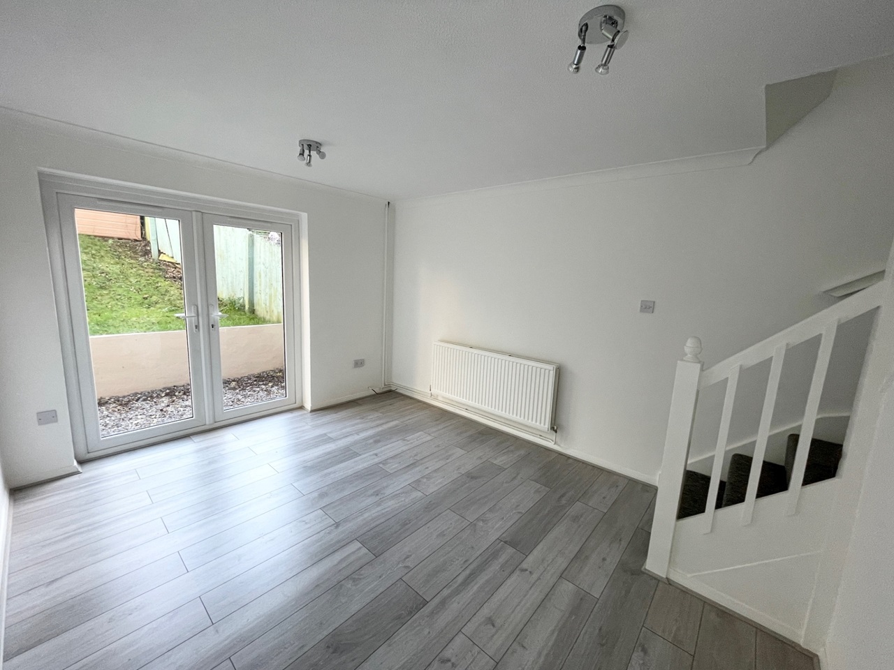 Brentry, Bristol 2 Bed End Terrace, Pine Road, BS10 To Rent Now for