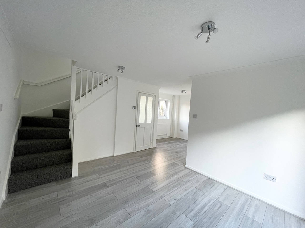 Brentry, Bristol 2 Bed End Terrace, Pine Road, BS10 To Rent Now for