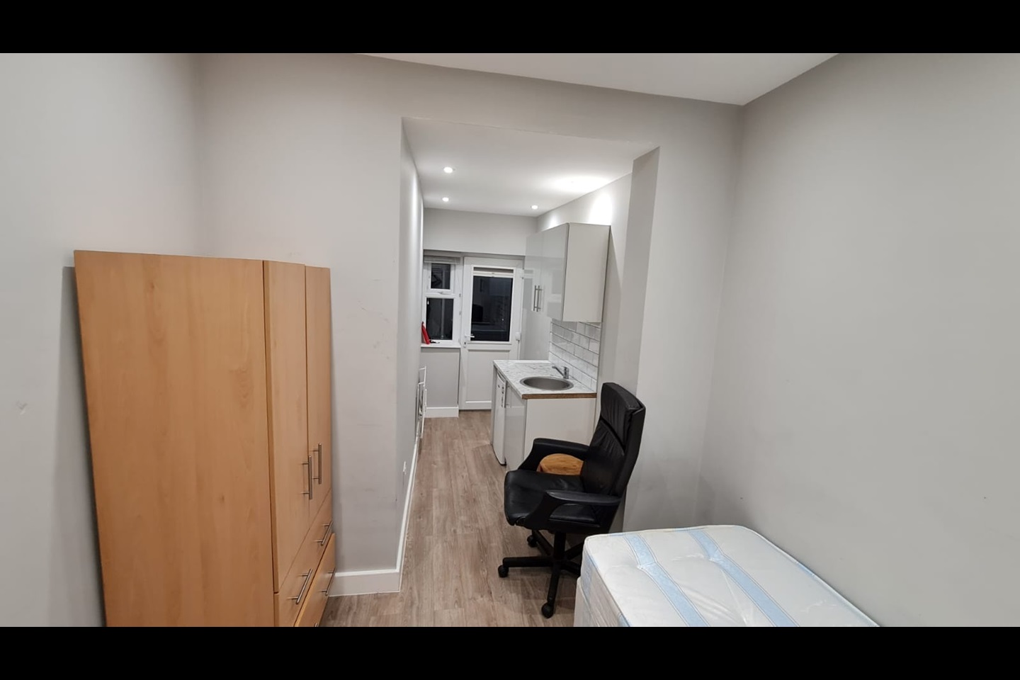 Brentford Hounslow London Studio Flat, Brentford Hounslow London, TW8