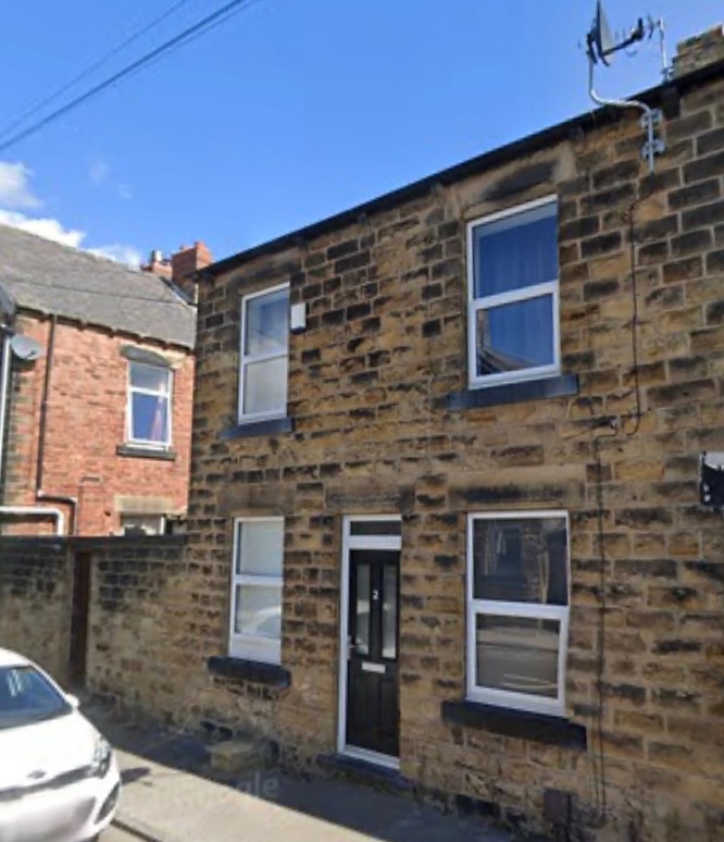 Hoyland, Barnsley 2 Bed Terraced House, Princess Street, S74 To