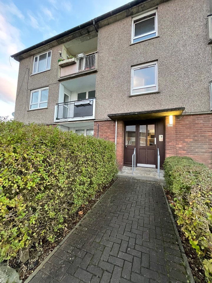 Glasgow 2 Bed Flat, Bowfield Crescent, G52 To Rent Now for £750.00 p/m