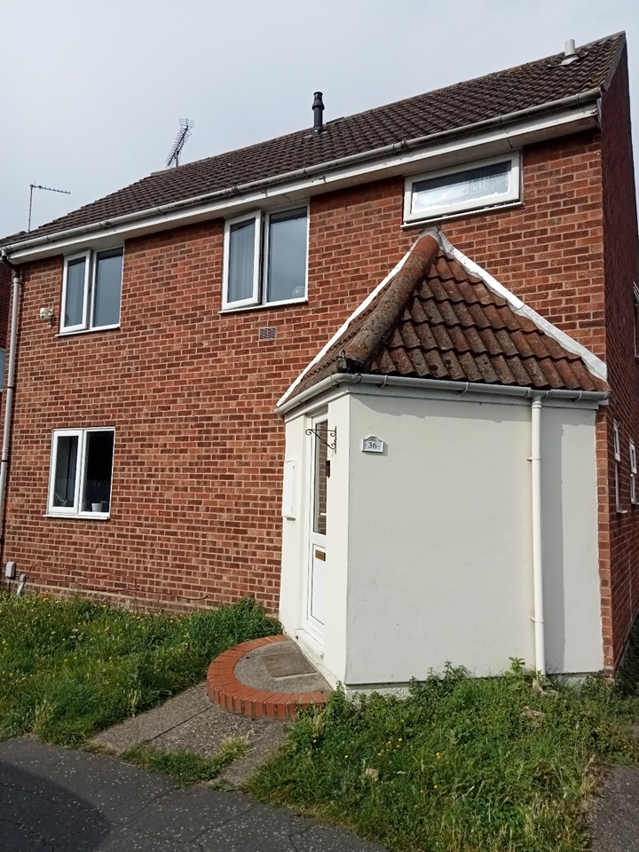 Colchester 3 Bed Detached House, Roach Vale, CO4 To Rent Now for £