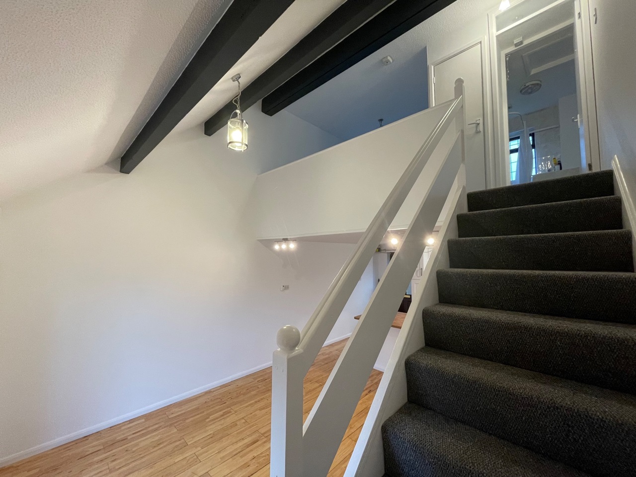 Droitwich 1 Bed End Terrace, Trent Close, WR9 To Rent Now for £725.