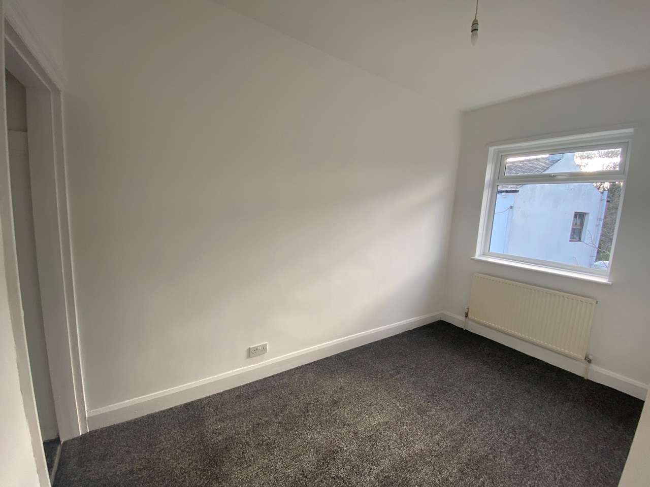 Wrenthorpe, Wakefield 2 Bed End Terrace, Jerry Clay Lane, WF2 To Rent Now for £825.00 p/m