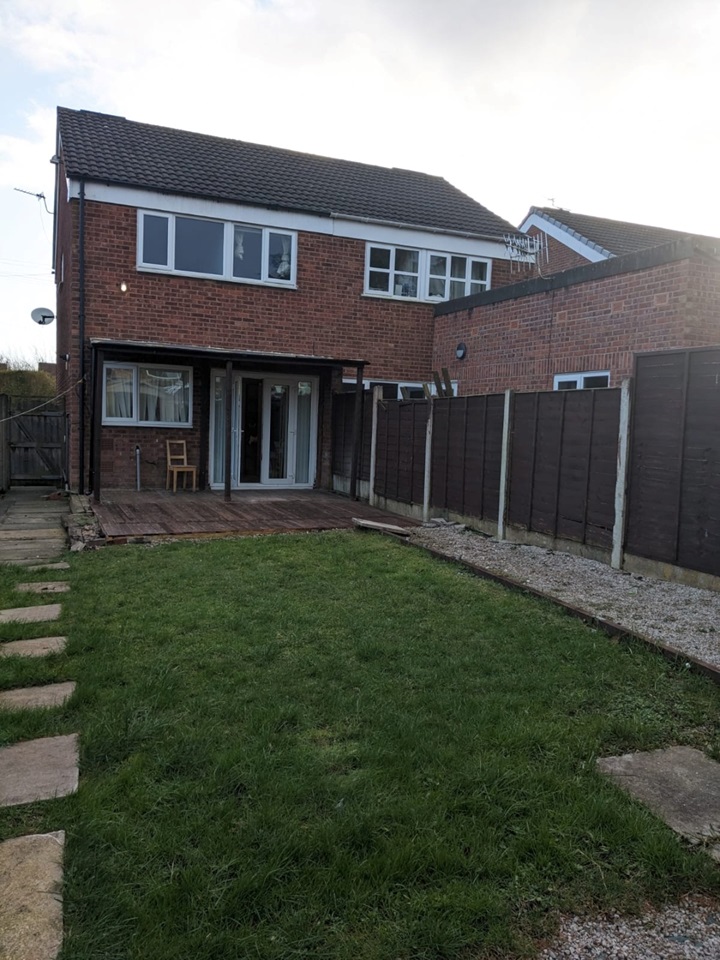 Wigan 3 Bed SemiDetached House, Tudor Grove, WN3 To Rent Now for £950.00 p/m