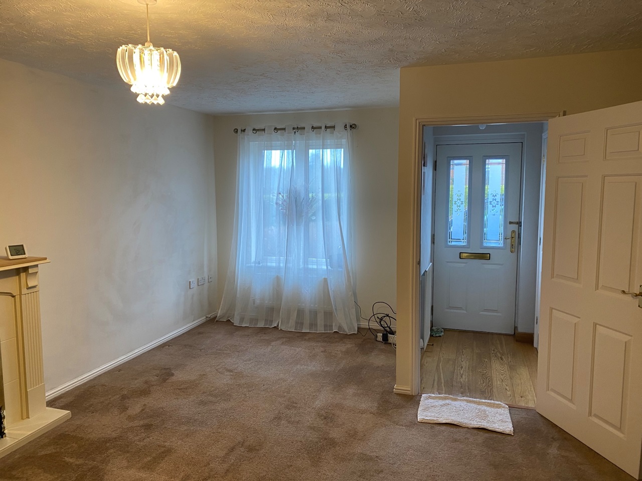 Elborough, WestonSuperMare 3 Bed SemiDetached House, Cedern Avenue