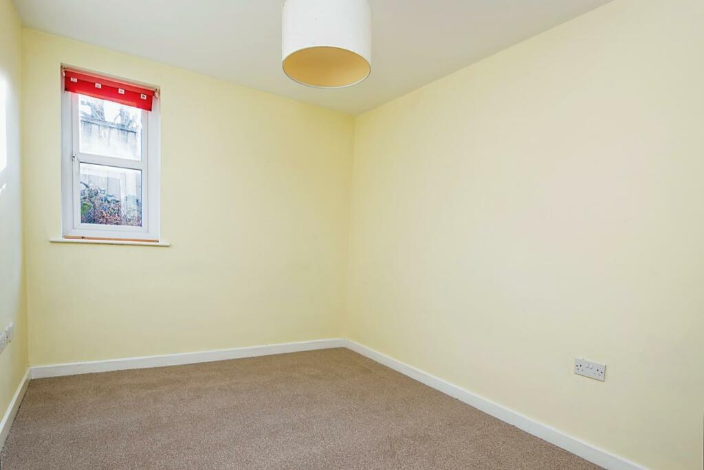 Sheffield 2 Bed Flat, Barkers House, S2 To Rent Now for £900.00 p/m
