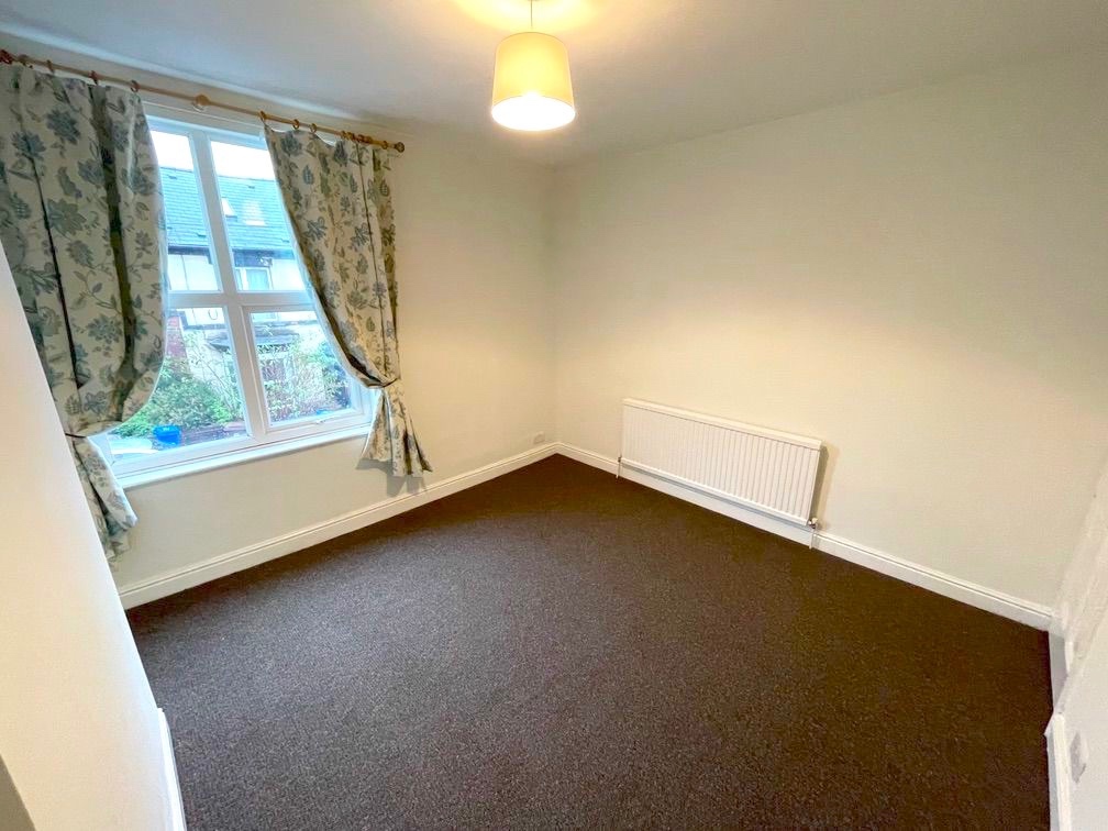 Sheffield 3 Bed Terraced House, Witney Street, S8 To Rent Now for £