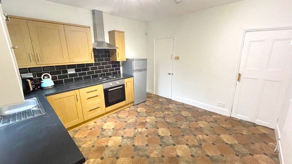 Sheffield 3 Bed Terraced House, Witney Street, S8 To Rent Now for £