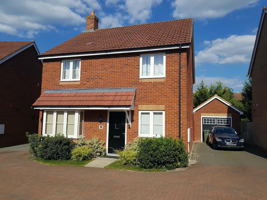 Kents Hill, Milton Keynes 4 Bed Detached House, Brockhurst Close, MK7