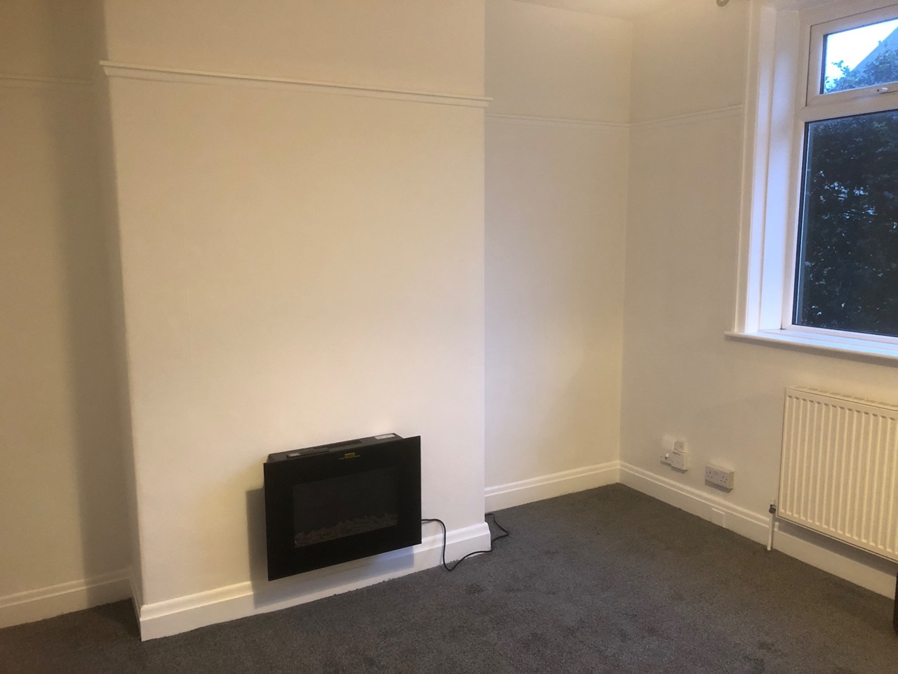 Linthwaite, Huddersfield 2 Bed Terraced House, Linfit Lane, HD7 To