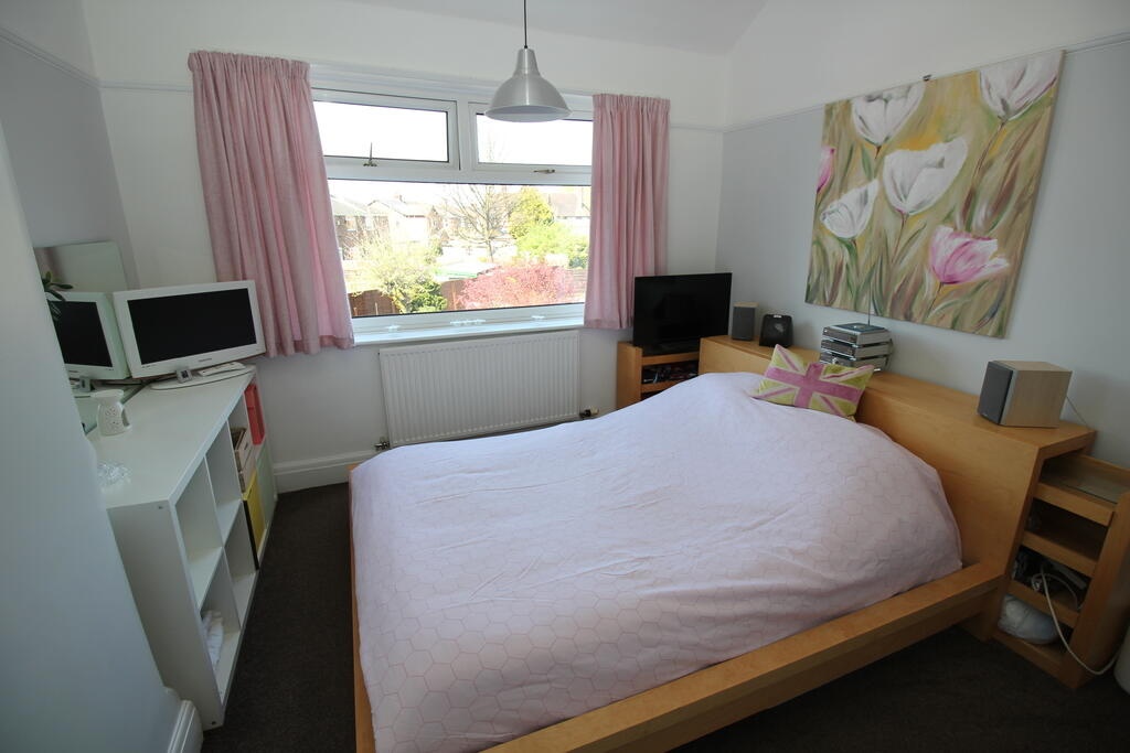 Stretford, Manchester 3 Bed SemiDetached House, Lyndhurst Road, M32 To Rent Now for £1,795.