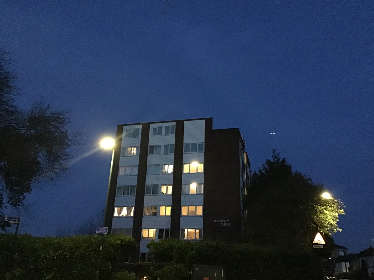 Wallington 2 Bed Flat, Clarendon Road, SM6 To Rent Now for £1,600.