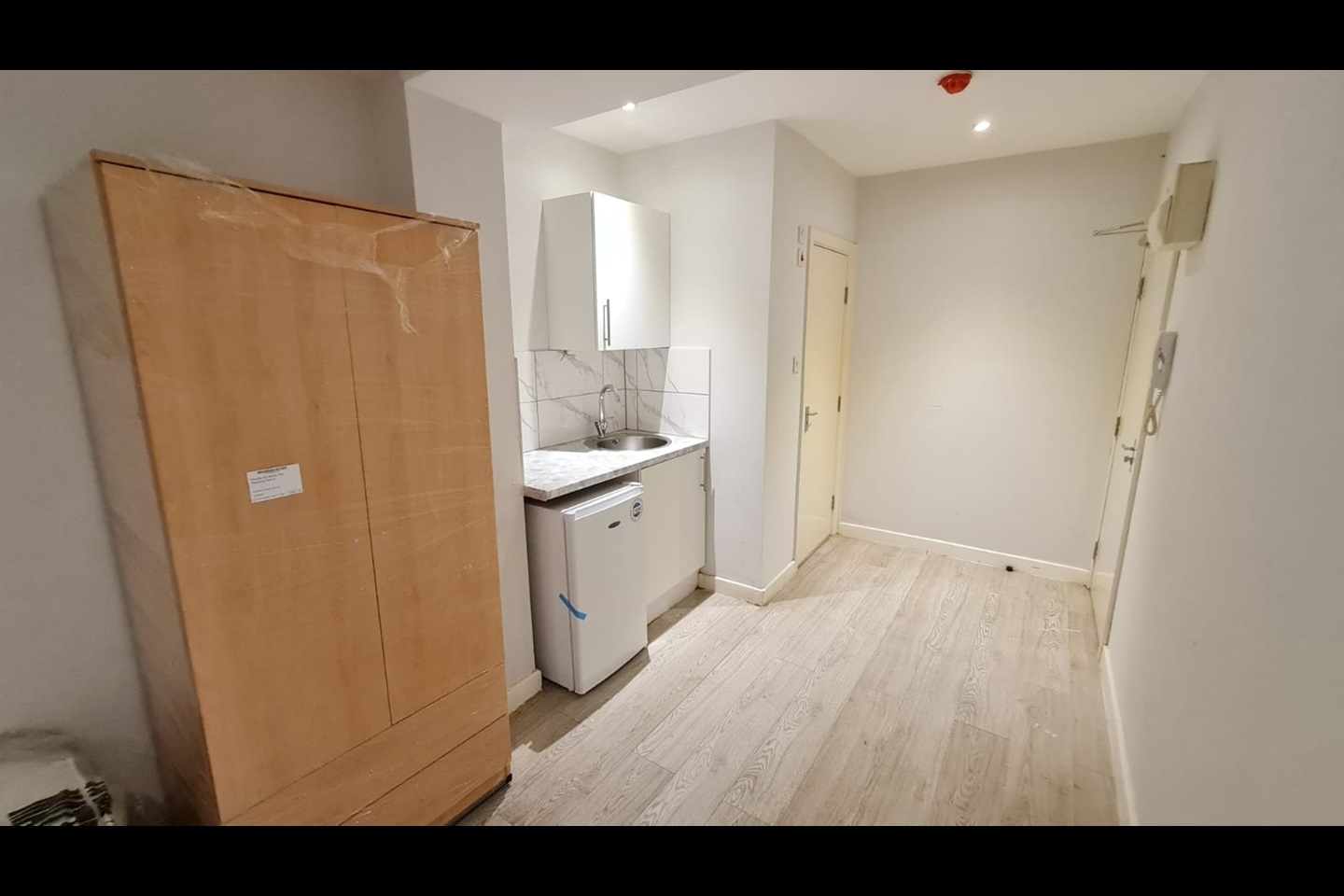 Greenford Southall Ealing London Studio Flat, Greenford Southall