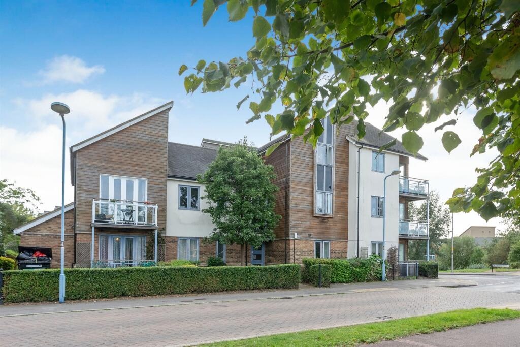 Broughton, Milton Keynes 2 Bed Flat, Tanfield Lane, MK10 To Rent