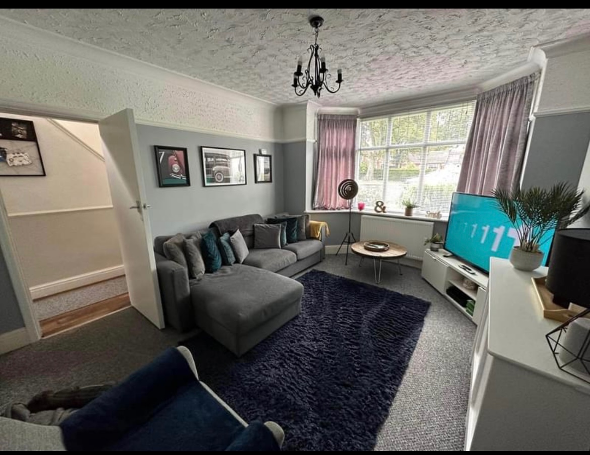 Rotherham 3 Bed SemiDetached House, Herringthorpe Valley Road, S65