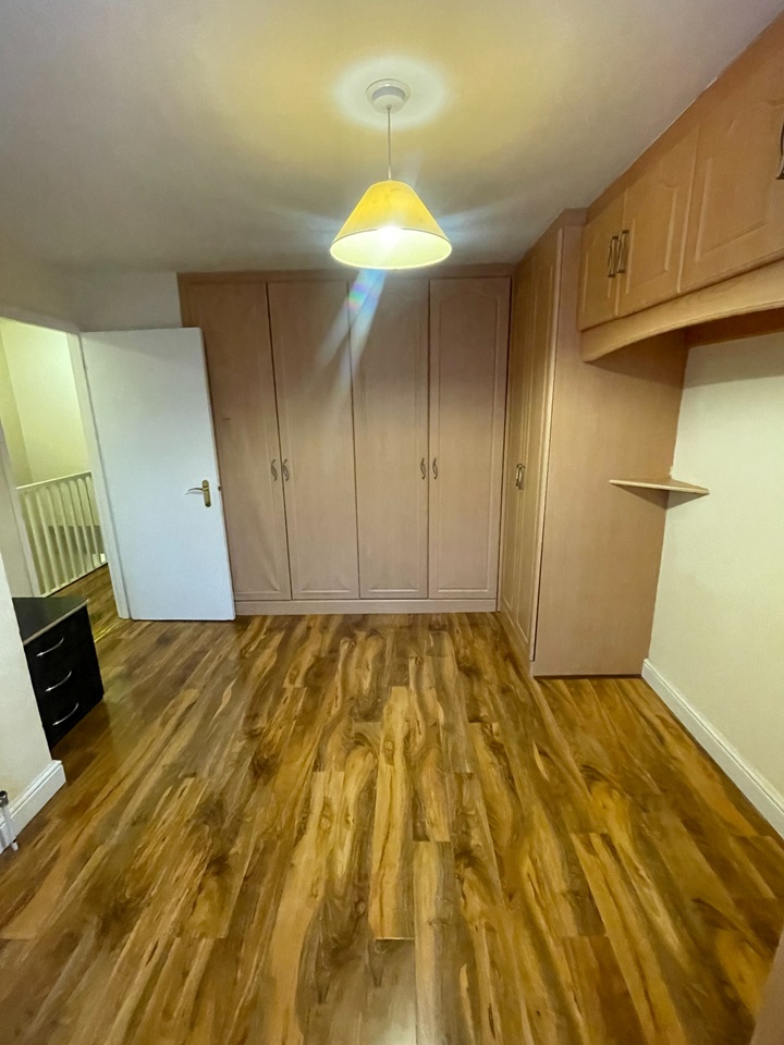 Dagenham 3 Bed Flat, Stour Road, RM10 To Rent Now for £1,900.00 p/m