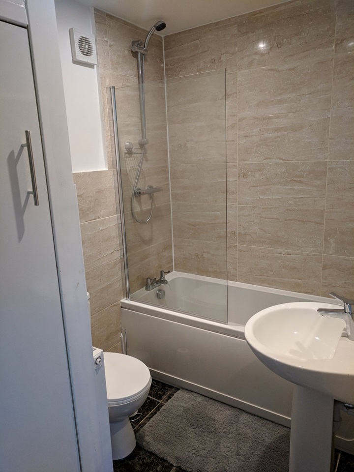 Walsall 4 Bed SemiDetached House, Bentley Lane, WS2 To Rent Now