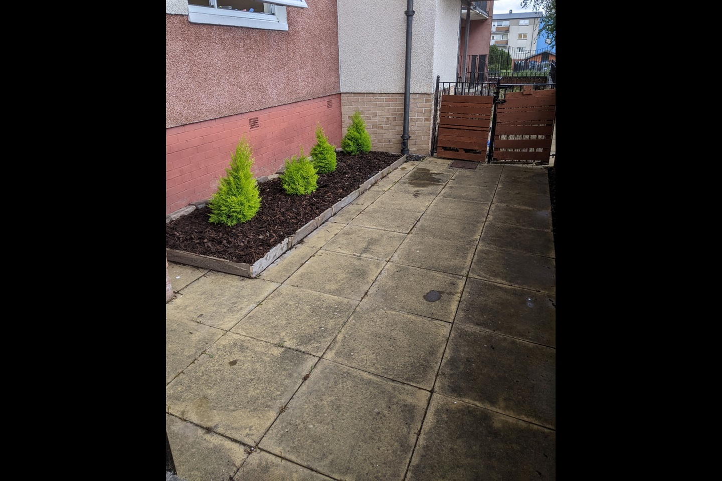 Edinburgh 2 Bed Flat, Southhouse Square, EH17 To Rent Now for £