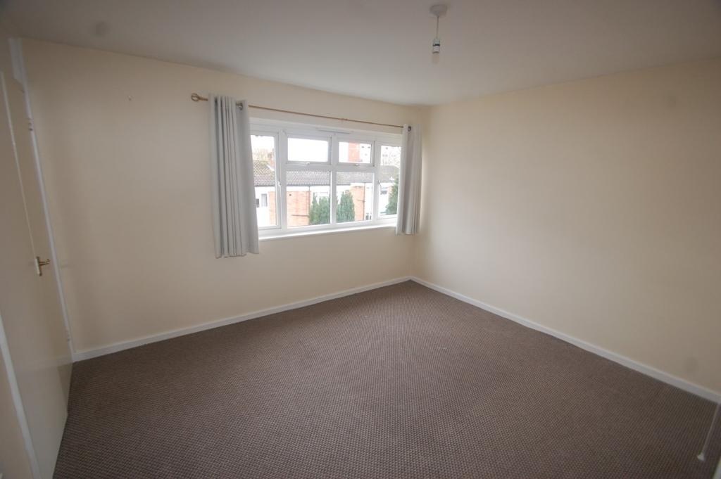 West Bromwich 2 Bed Flat, Wyndmill Crescent, B71 To Rent Now for £