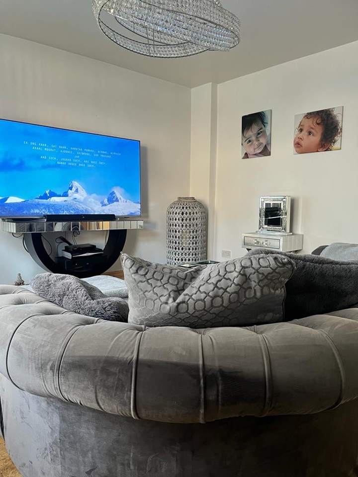 Darlaston 3 Bed SemiDetached House, Avenue Road, WS10 To Rent Now