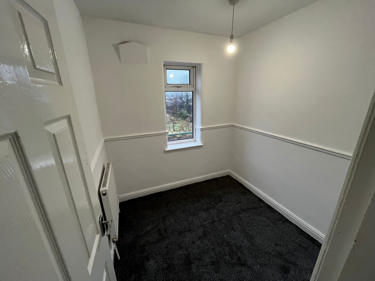 Swinton, Manchester 3 Bed SemiDetached House, Cromwell Road, M27