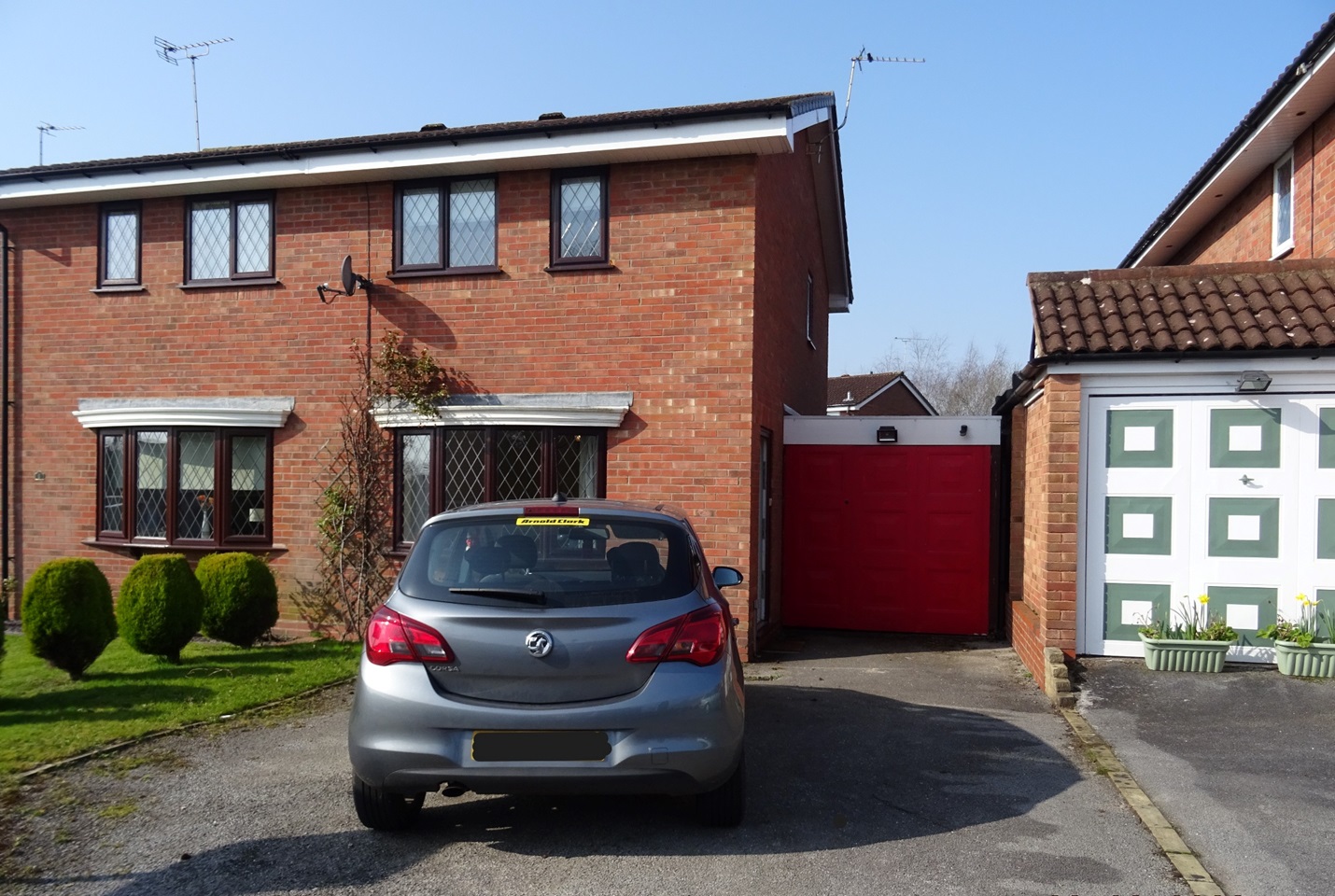 Solihull 2 Bed SemiDetached House, Hollings Grove, B91 To Rent Now