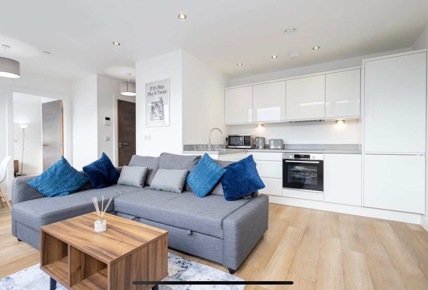 Old Trafford 1 Bed Flat, Alexander House, M16 To Rent Now for £