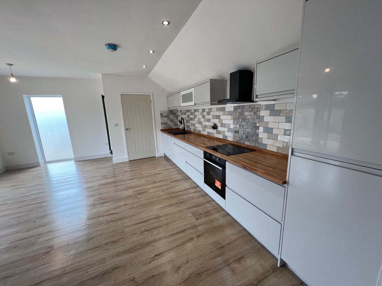 Selston 2 Bed Bungalow, Annesley Lane, NG16 To Rent Now for £1,300.