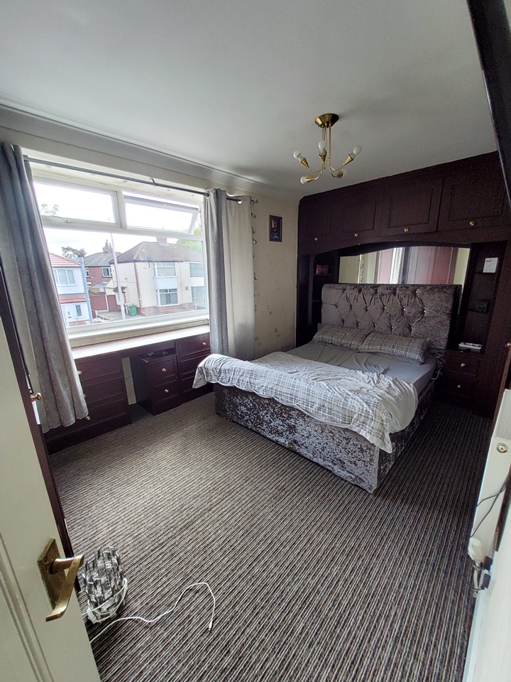 Farnworth, Bolton 2 Bed SemiDetached House, Broadway, BL4 To Rent