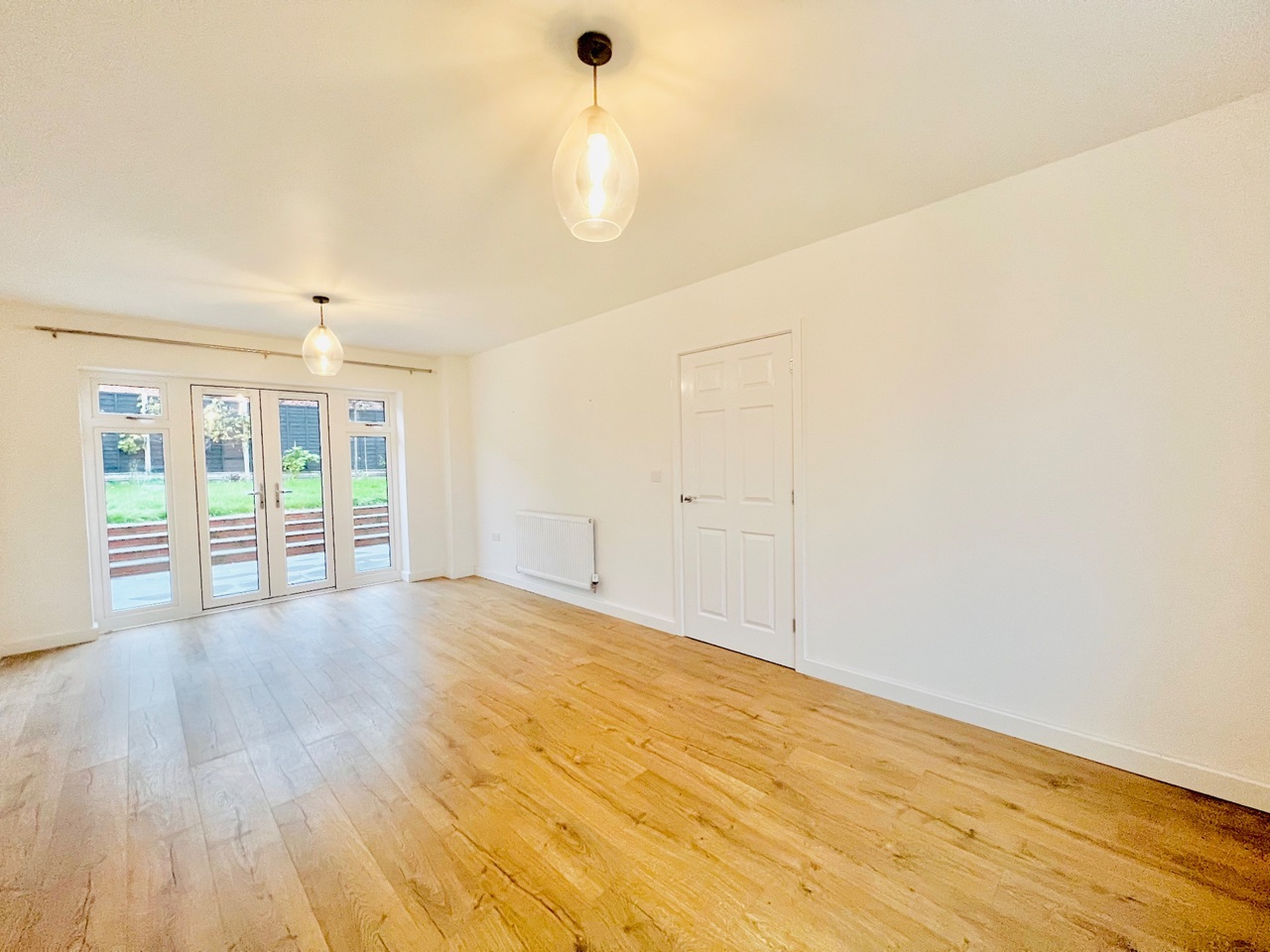 Amesbury 4 Bed Detached House, Amesbury, SN4 To Rent Now for £1,600