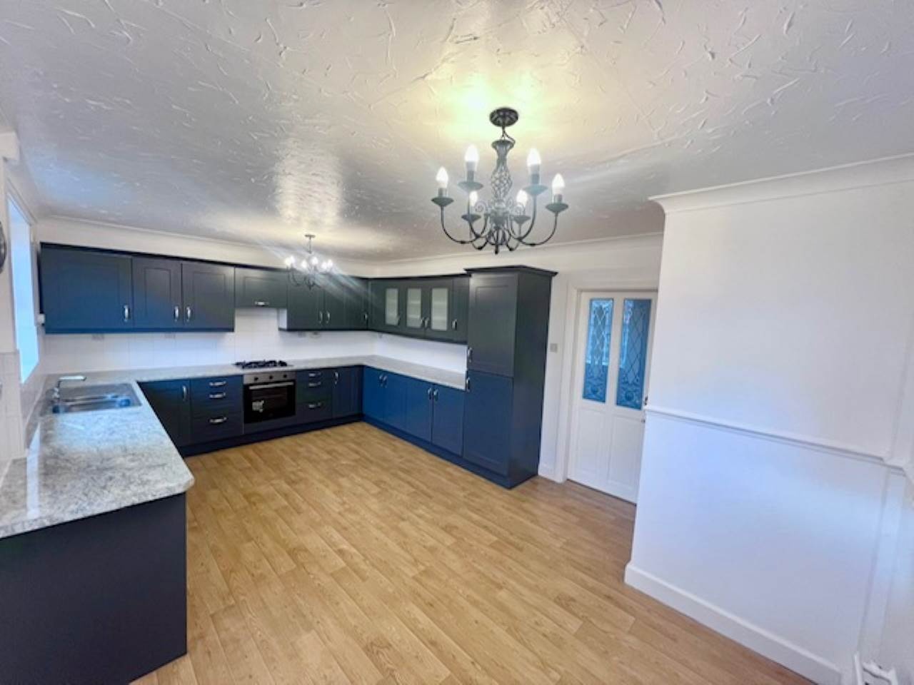 Birdwell, Barnsley 3 Bed SemiDetached House, Worsbrough Road, S70